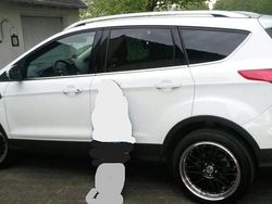 Weiß Gebraucht 2015 Ford Kuga Trend SUV | 8.250 € (Superpreis)