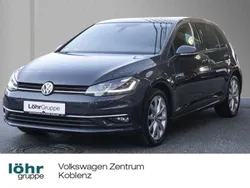 Uranograu Gebraucht 2019 VW Golf VII Highline Limousine | 18.480 € (Fairer Preis)