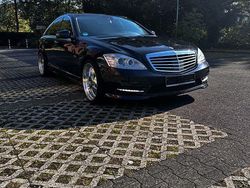 Schwarz Gebraucht 2009 Mercedes S350 Limousine | 16.999 € (Teuer)
