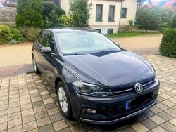 Grau Gebraucht 2018 VW Polo Highline Limousine | 12.900 € (Guter Preis)