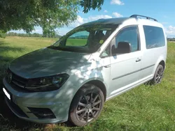 Silber Gebraucht 2016 VW Caddy Comfortline Van / Kleinbus | 16.900 € (Fairer Preis)
