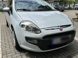 Weiß Gebraucht 2010 Fiat Punto Evo Kleinwagen | 2.999 € (Fairer Preis)