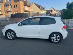 Weiß Gebraucht 2010 VW Golf VI Team Limousine | 3.900 € (Fairer Preis)