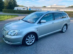 Gebraucht 2006 Toyota Ist Kombi | 3.000 €