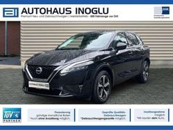 Schwarz black (metallic) Gebraucht 2024 Nissan Qashqai N-Connecta SUV | 21.480 €