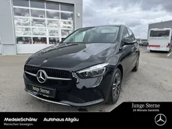Kosmosschwarz Gebraucht 2023 Mercedes B250e Progressive Van / Kleinbus | 30.930 € (Guter Preis)