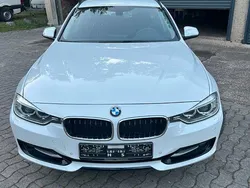 Weiß Gebraucht 2013 BMW 330 Sport Line Kombi | 12.200 € (Fairer Preis)