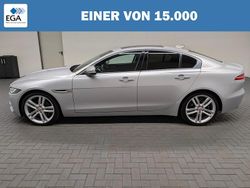 Metallic Gebraucht 2019 Jaguar XE SE Limousine | 26.720 €