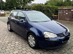 Blau Gebraucht 2005 VW Golf V Kleinwagen | 1.600 € (Superpreis)