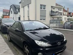 Schwarz Gebraucht 2004 Peugeot 206 CC Platinum Cabrio | 2.000 € (Fairer Preis)