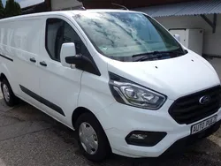 Weiß Gebraucht 2021 Ford Transit Custom Trend Van / Kleinbus | 12.999 € (Guter Preis)