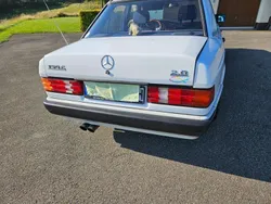 Weiß Gebraucht 1991 Mercedes 190 Limousine | 5.500 €