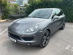 Grau Gebraucht 2013 Porsche Cayenne S SUV | 29.500 € (Fairer Preis)