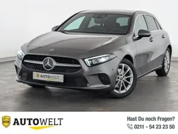 Mountaingrau met. Gebraucht 2020 Mercedes A200 Progressive Limousine | 22.760 € (Fairer Preis)