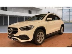 Weiß Gebraucht 2022 Mercedes GLA250 SUV | 32.500 € (Guter Preis)