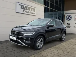 Schwarz Neu 2025 VW T-Roc Life SUV | 32.990 € (Guter Preis)