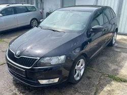 Schwarzmagic perleffekt Gebraucht 2014 Skoda Rapid Elegance Kleinwagen | 3.799 € (Fairer Preis)