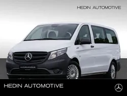 Arktikweiß Gebraucht 2023 Mercedes e-Vito Van / Kleinbus | 40.990 € (Guter Preis)