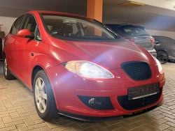 Rot Gebraucht 2004 Seat Altea Stylance Kombi | 1.050 € (Guter Preis)