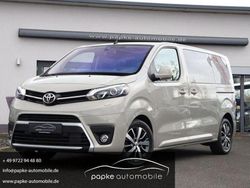 Grau Gebraucht 2018 Toyota Proace Verso Kombi | 26.895 € (Fairer Preis)