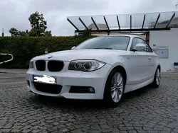 Weiß Gebraucht 2012 BMW 118 Coupé M Sport Coupé | 10.500 € (Fairer Preis)