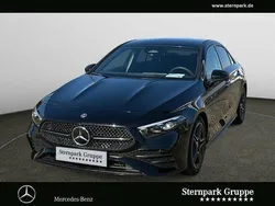 Schwarz Gebraucht 2024 Mercedes A180 AMG line Limousine | 34.890 € (Etwas zu teuer)