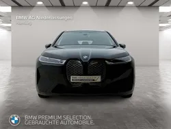 Schwarz Gebraucht 2022 BMW iX Sport Line SUV | 46.909 € (Etwas zu teuer)