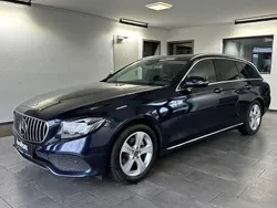 Blau Gebraucht 2017 Mercedes E200 Avantgarde Limousine | 20.998 € (Guter Preis)