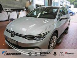 Reflexsilber Gebraucht 2023 VW Golf VIII Limousine | 24.828 € (Guter Preis)