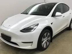 Weiß Gebraucht 2023 Tesla Model Y SUV | 34.562 € (Guter Preis)