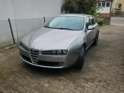 Grau Gebraucht 2008 Alfa Romeo 159 Kombi | 2.200 € (Superpreis)