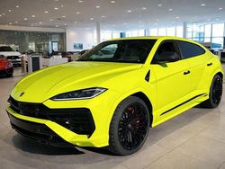 Grün Neu 2025 Lamborghini Urus SUV | 349.900 € (Guter Preis)