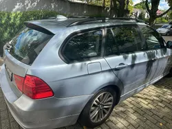 Blau Gebraucht 2009 BMW 320 Kombi | 3.500 € (Fairer Preis)