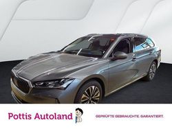 Grau Gebraucht 2025 Skoda Superb Selection Kombi | 40.777 € (Superpreis)