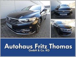 Deep black perleffekt Gebraucht 2020 VW Passat Elegance Kombi | 24.950 € (Etwas zu teuer)