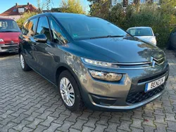 Grau Gebraucht 2015 Citroën Grand C4 Picasso Attraction Van / Kleinbus | 8.990 € (Fairer Preis)