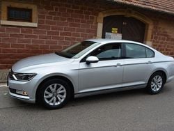 Silber Gebraucht 2015 VW Passat Limousine | 13.700 € (Guter Preis)