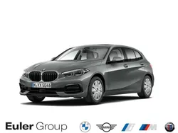 Grau Gebraucht 2022 BMW 118 Sport Line Kleinwagen | 24.499 € (Guter Preis)