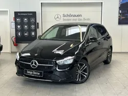 Andere farbe Gebraucht 2023 Mercedes B200 Progressive Van / Kleinbus | 32.970 € (Teuer)
