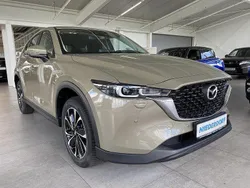 Zircon sand (metallic) Gebraucht 2024 Mazda CX-5 Ad'Vantage SUV | 34.900 € (Guter Preis)