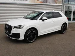 Weiß Gebraucht 2017 Audi Q2 Sport SUV | 20.890 € (Guter Preis)