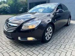 Braun Gebraucht 2012 Opel Insignia Limousine | 2.399 € (Superpreis)