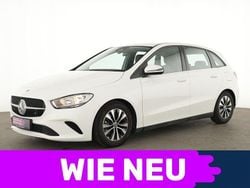 Weiß Gebraucht 2024 Mercedes 180 Limousine | 24.382 € (Superpreis)