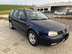 Blau Gebraucht 2001 VW Golf IV Basis Kombi | 1.990 € (Fairer Preis)
