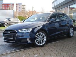 Blau Gebraucht 2017 Audi A3 Sport Limousine | 12.990 € (Guter Preis)