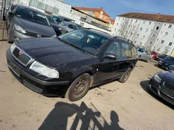 Schwarz Gebraucht 2005 Skoda Octavia Selection Kombi | 950 €