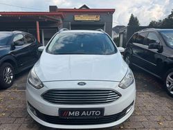 Weiß Gebraucht 2017 Ford Grand C-Max Van / Kleinbus | 6.750 €