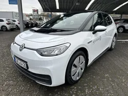 Gletscherweiß schwarz Gebraucht 2021 VW ID.3 Pure Kleinwagen | 18.995 € (Fairer Preis)