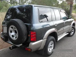 Schwarz Gebraucht 2001 Nissan Patrol SUV | 14.800 € (Fairer Preis)