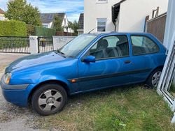 Blau Gebraucht 2002 Ford Fiesta Kleinwagen | 500 € (Superpreis)